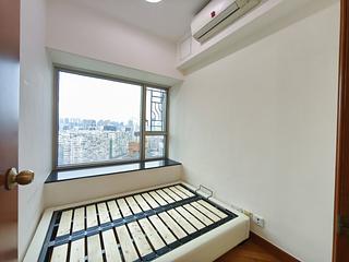 West Kowloon - Sorrento Phase 1 Block 5 09