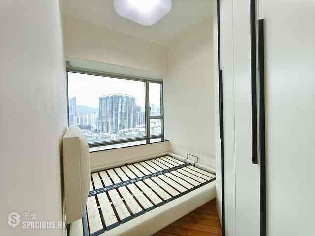 West Kowloon - Sorrento Phase 1 Block 5 10
