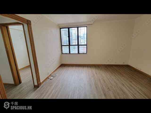 Causeway Bay - Victoria Centre Block 2 03