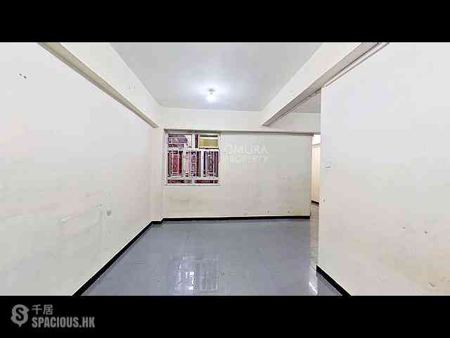Wan Chai - 135, Queen's Road East 07