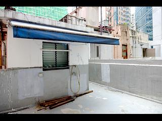 Wan Chai - 135, Queen's Road East 18
