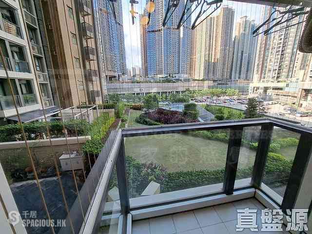 Tseung Kwan O - The Wings IIIA Block 3B 03