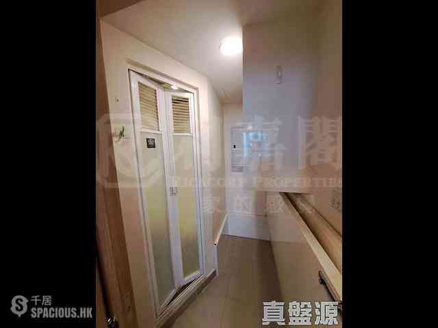 Tseung Kwan O - The Wings IIIA Block 3B 08