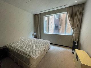 The Peak - La Hacienda Block B 13