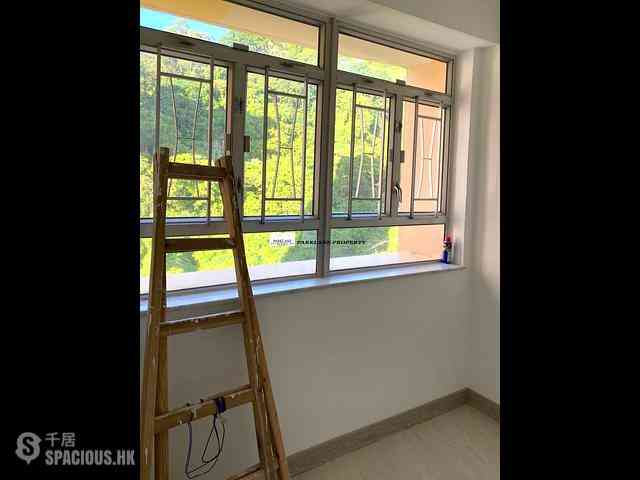 Tai Hang - Wing Hing Court 07