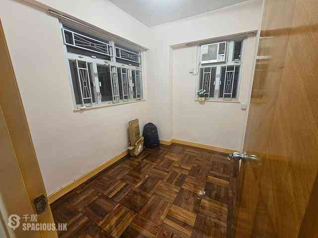 Prince Edward - Yiu Cheong Building 02