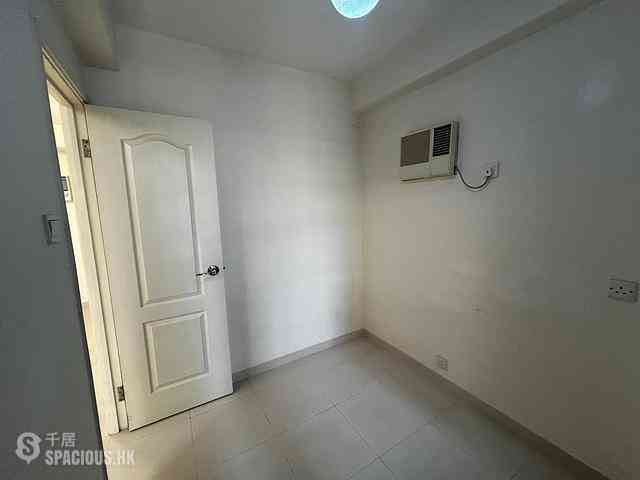 Sheung Wan - Hongway Garden Block A 07