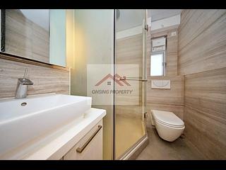 Wan Chai - Sun Hing Mansion 05