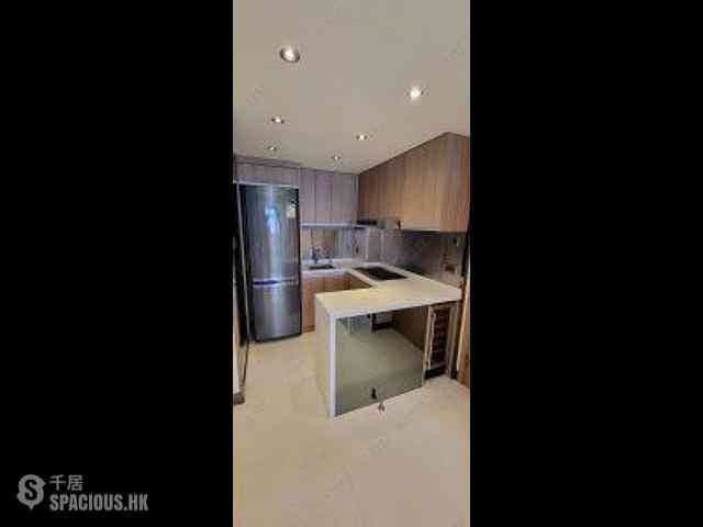 Causeway Bay - Yee Wah Mansion 07