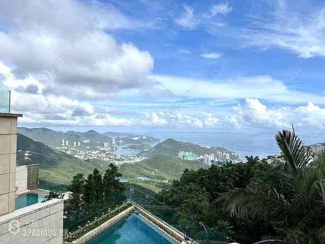 The Peak - 28, Gough Hill Road 01