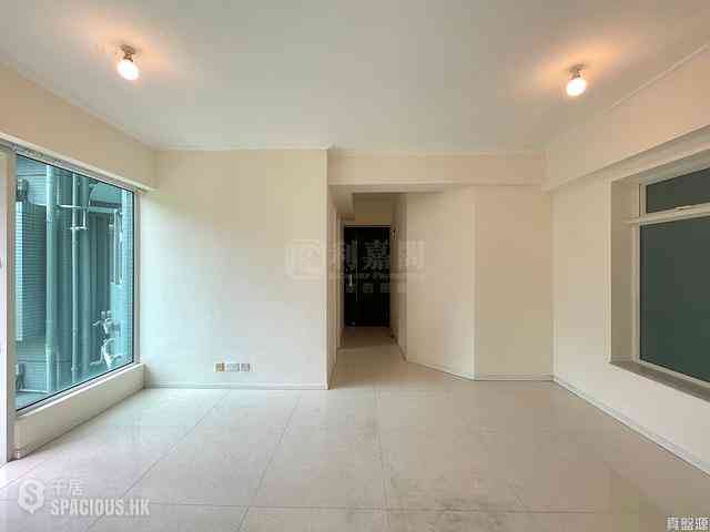 Clear Water Bay - The Beaumount Phase 1 Block 7 01