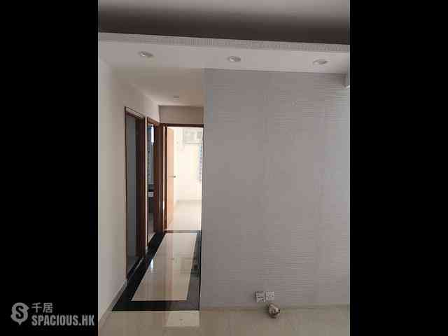 Causeway Bay - Lockhart House 02