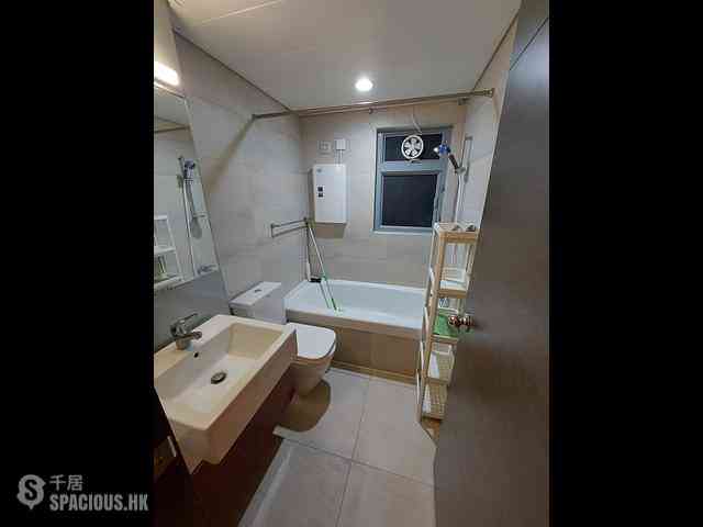 Sai Wan Ho - Grand Promenade Block 5 31