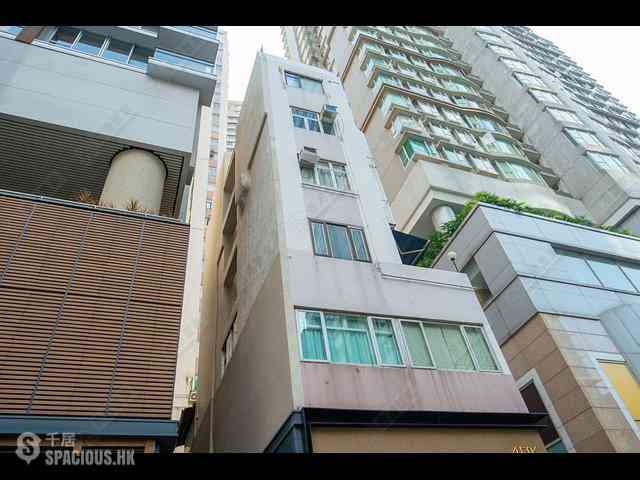 Wan Chai - Vincent Mansion High Block 04