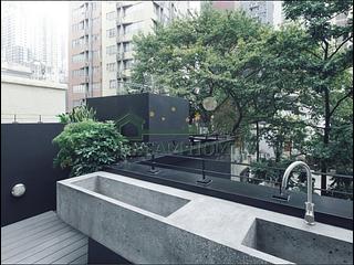 Central - 15, Peel Street 03