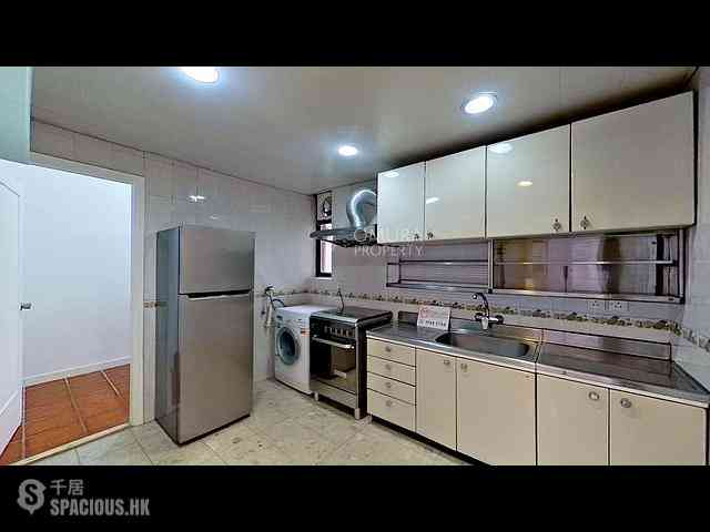 Tai Hang - 3-3E, Wang Fung Terrace 09