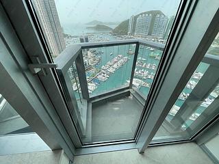Wong Chuk Hang - Marinella Block 8 08