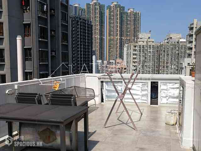 Sai Ying Pun - Koon Wah Building 01