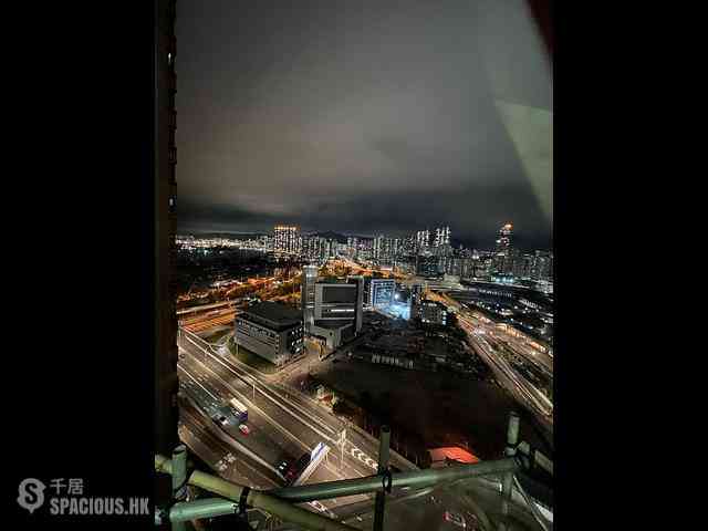 West Kowloon - Sorrento Phase 1 Block 5 02