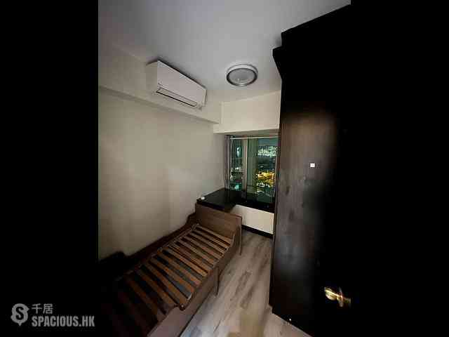 West Kowloon - Sorrento Phase 1 Block 5 06