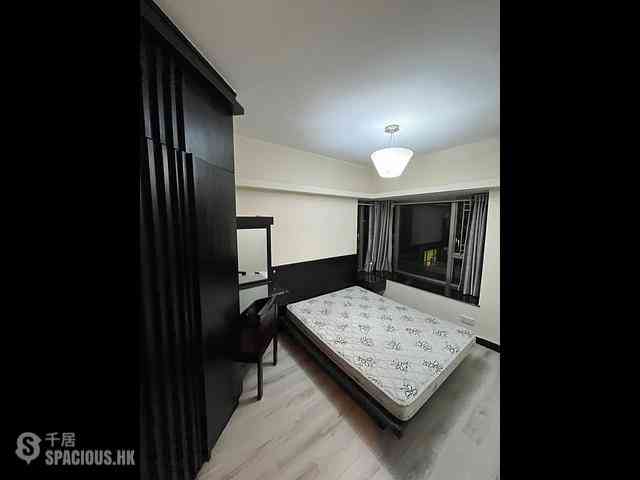 West Kowloon - Sorrento Phase 1 Block 5 07
