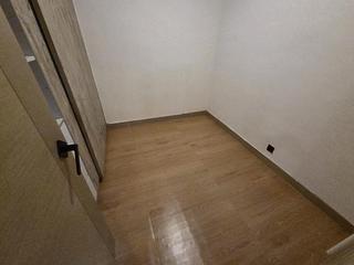 Sai Ying Pun - 33-33A, Pok Fu Lam Road 03