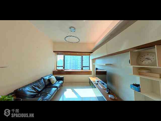 Fortress Hill - Le Sommet Block 2 01