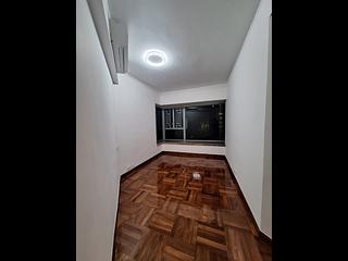 Tsing Yi - Tierra Verde Phase 1 Block 5 25