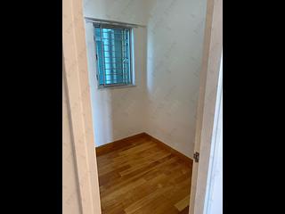 Ap Lei Chau - South Horizons Phase 2 Yee Lai Court (Block 10) 06