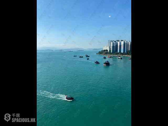 Ap Lei Chau - South Horizons Phase 2 Yee Lai Court (Block 10) 09