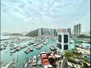 Wong Chuk Hang - Broadview Court Block 2 02