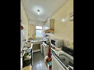Wong Chuk Hang - Broadview Court Block 2 09