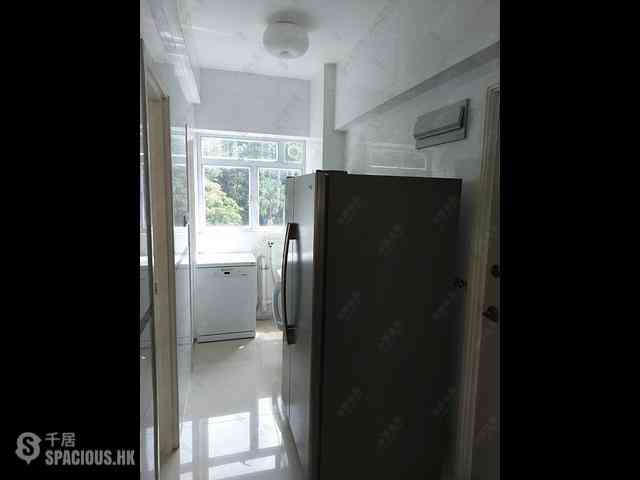 Pok Fu Lam - La Clare Mansion Block A 03