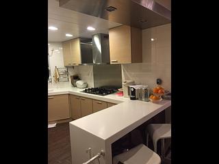 Tai Hang - Ronsdale Garden Block 1 03
