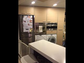 Tai Hang - Ronsdale Garden Block 1 05