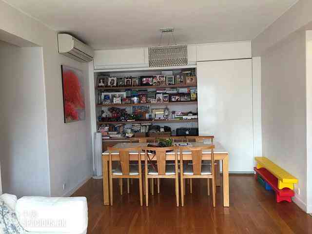 Tai Hang - Ronsdale Garden Block 1 13