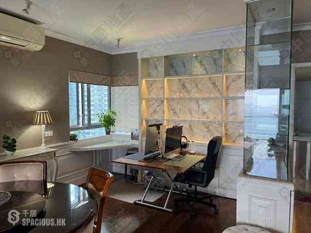 Cyberport - Residence Bel-Air Phase 1 Tower 8 08