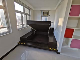 Wan Chai - Causeway Centre Block B 04