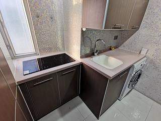 Wan Chai - Causeway Centre Block B 08