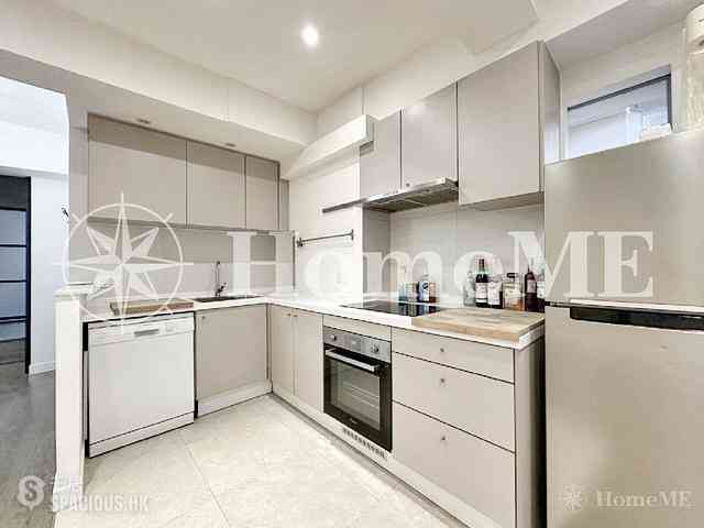 Sai Ying Pun - 345, Queen's Road West 03