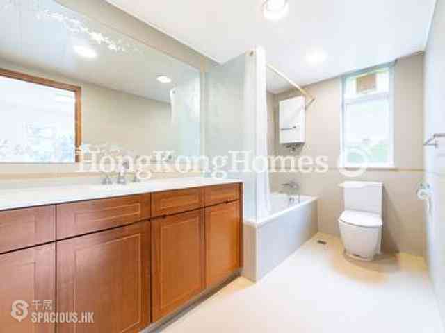 Pok Fu Lam - Baguio Villa Block 44 05