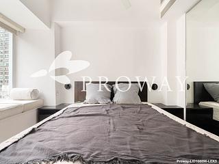 Sheung Wan - Wing Yu Building 08