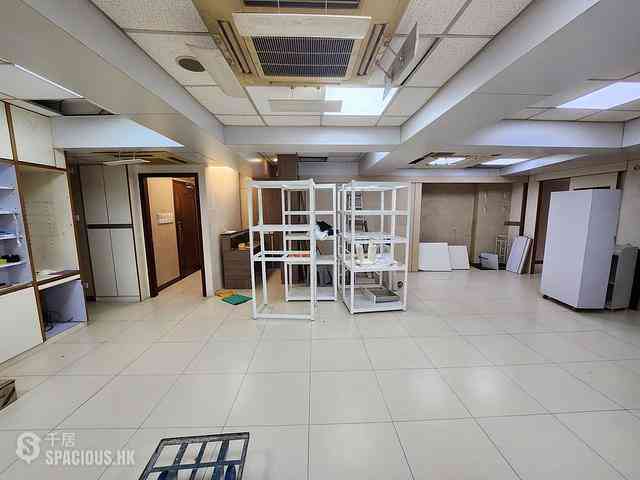 Sham Shui Po - Chak Kwan House 03