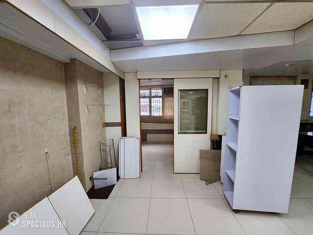 Sham Shui Po - Chak Kwan House 13