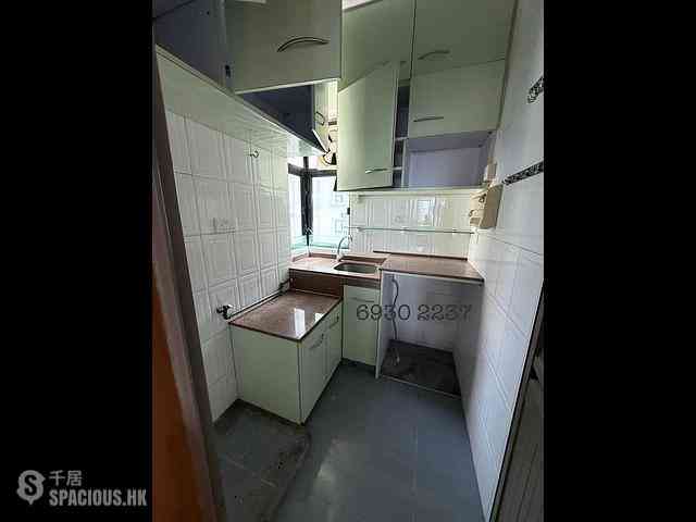 Tai Hang - Kanfield Mansion 04