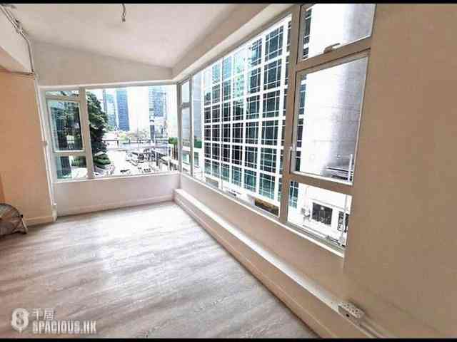 Wan Chai - 27, Queen's Road East 01