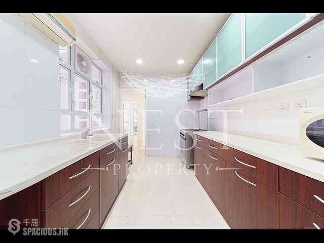 Pok Fu Lam - Pine Court 07