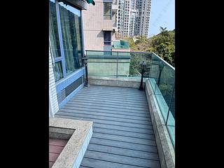 Ap Lei Chau - Larvotto Block 10 04