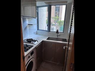 Ap Lei Chau - Larvotto Block 10 07