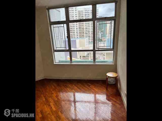 Ap Lei Chau - South Horizons Phase 4 The Oasis Grosvenor Court (Block 28) 02